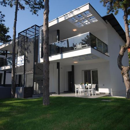 Residenza Due Perle Apartment Lignano Sabbiadoro Exterior photo