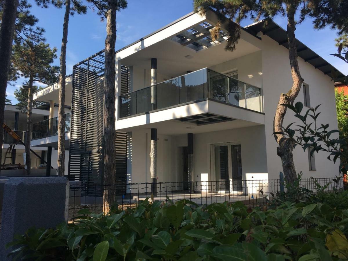 Residenza Due Perle Apartment Lignano Sabbiadoro Exterior photo